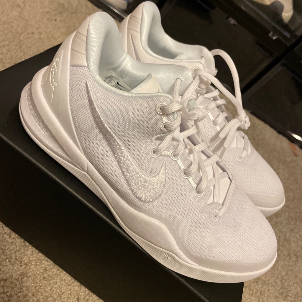 Kobe 8 Halo Size 6y